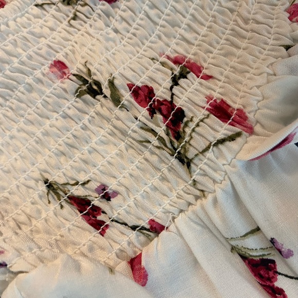 Casual Blouse - Picture 3 of 5